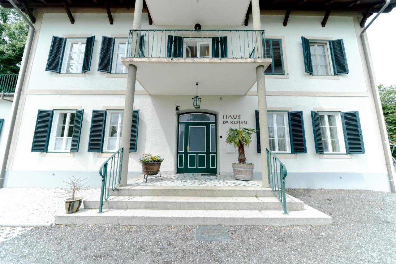 Villa Schwertfuehrer Velden am Wörthersee Buitenkant foto